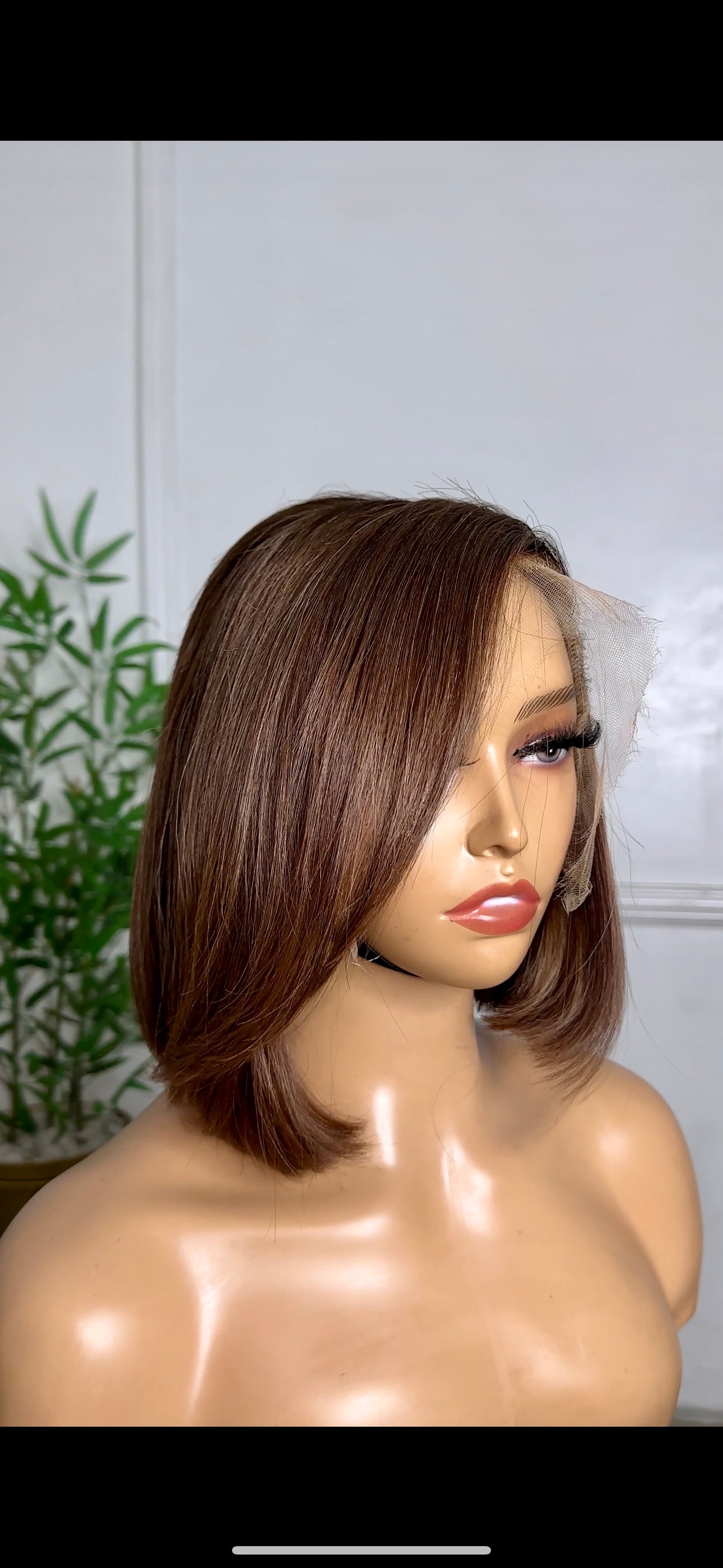 8/10 Rich Brown Layered Bob Unit 200g