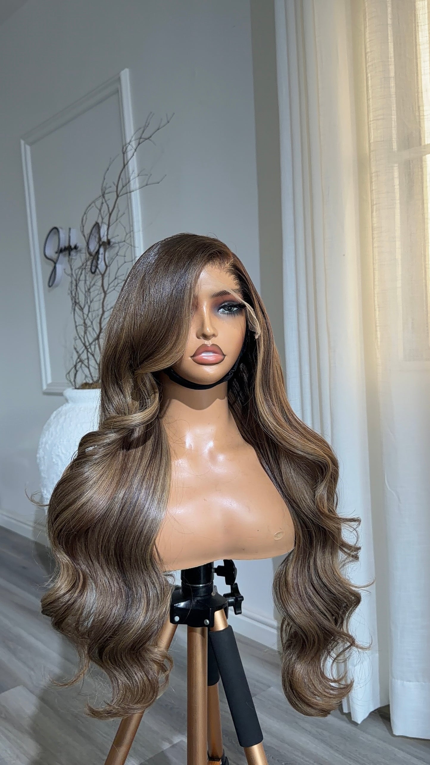 mocha brunette