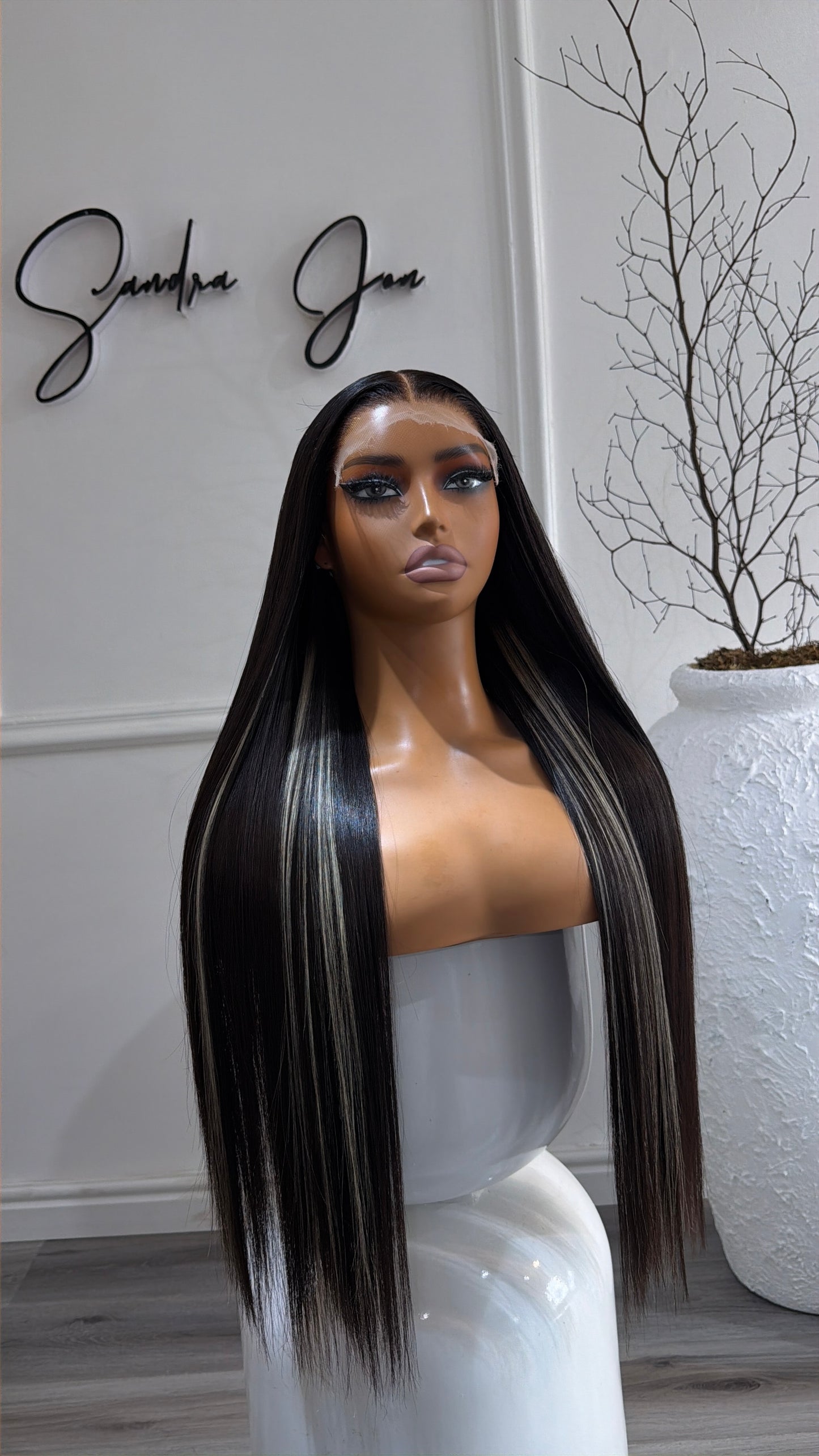 Natural Colour Bone Straight Unit in Stripes Blonde Highlights